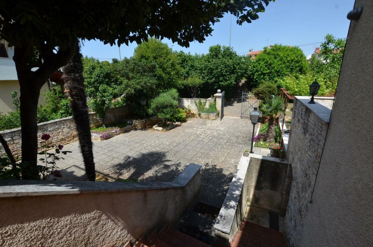 Galant Apartments Rovinj Exterior photo